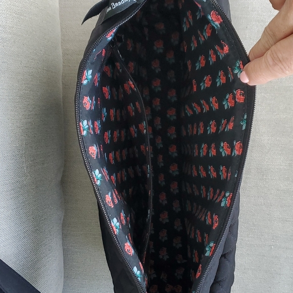 VERA BRADLEY ~ Zipper Closure Black Adjustable Shoulder Bag Multi-Pockets - Picture 9 of 15
